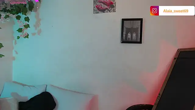 alaia sweetxxx online show from 03/31/26, 09:59