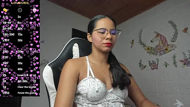 Snapshot of alisson_hoffman05 chatting on 07/07/26, 11:20 alisson hoffman05 online show from 07/07/26, 11:20