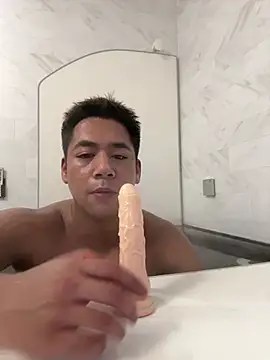 kouitichan online show from 02/06/25, 04:14