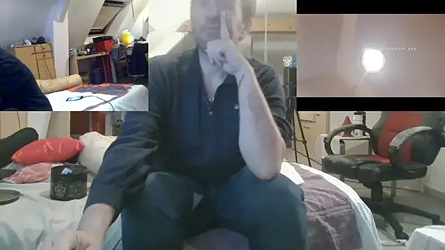 Snapshot of Mastersanges chatting on 09/18/25, 08:00 Mastersanges online show from 09/18/25, 08:00