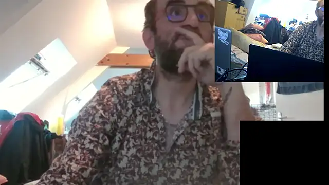 Snapshot of Mastersanges chatting on 10/07/25, 04:37 Mastersanges online show from 10/07/25, 04:37