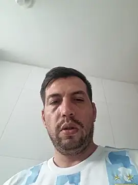 reyarturs13 online show from 02/14/25, 06:29