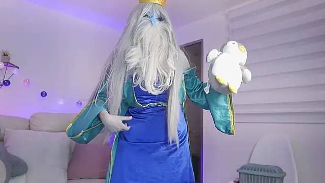 Snapshot of Neekito_ chatting on 10/31/25, 08:43 Neekito  online show from 10/31/25, 08:43