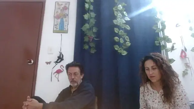 jeans and emma online show from 03/21/25, 01:56