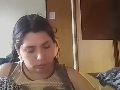 isabellapurple online show from 03/06/26, 08:16