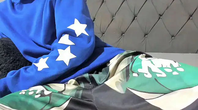 guyeifmaxiro online show from 02/20/25, 10:48