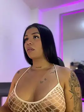 tinalove7 online show from 04/28/26, 08:47