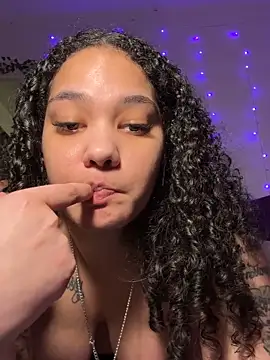 tastylolaaa online show from 03/18/26, 08:28