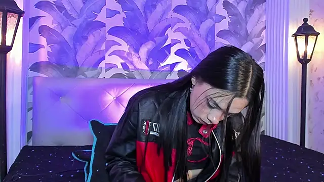 Sami Evanns online show from 10/09/25, 03:04