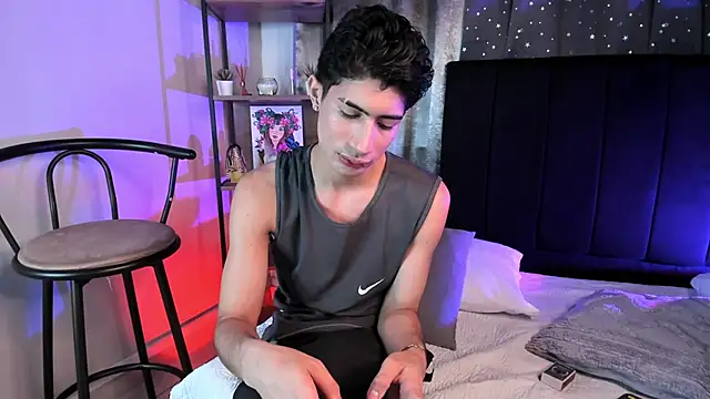 NovaaWheler online show from 10/24/25, 07:10