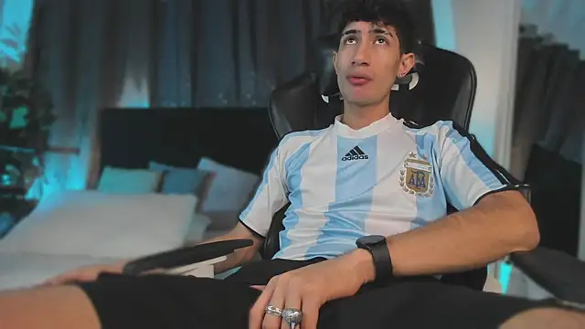 NovaaWheler online show from 04/06/26, 09:05