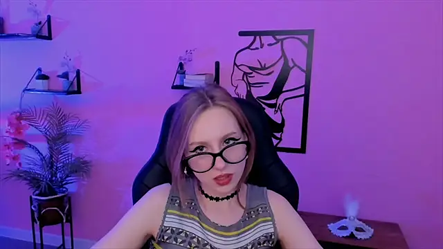 DariaTate online show from 03/10/25, 02:59