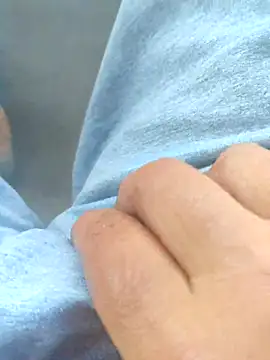 Snapshot of emremodel chatting on 06/22/26, 03:42 emremodel online show from 06/22/26, 03:42