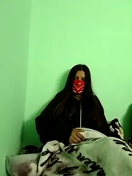 liza201111 online show from 02/04/25, 05:01