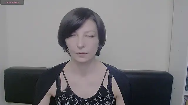  AngeliaFlow  online show from 02/19/25, 07:39