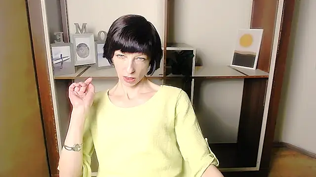  AngeliaFlow  online show from 09/13/25, 06:24