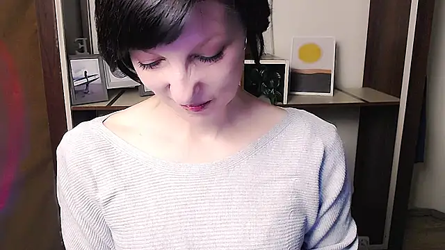  AngeliaFlow  online show from 04/10/26, 09:14