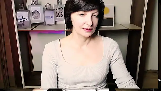  AngeliaFlow  online show from 07/20/26, 10:50