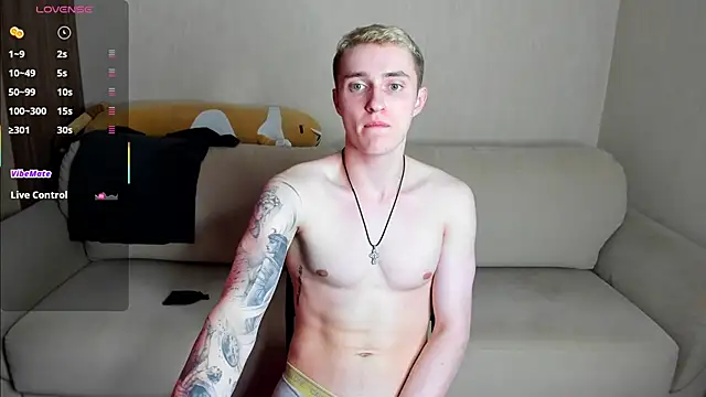 crazybottom99 online show from 03/17/25, 07:48