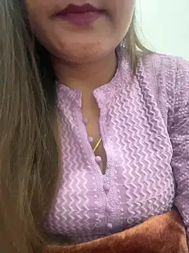 Deepcha1991 online show from 03/02/25, 10:38