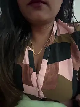 Deepcha1991 online show from 04/16/26, 04:02