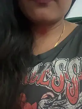 Deepcha1991 online show from 04/21/26, 10:01