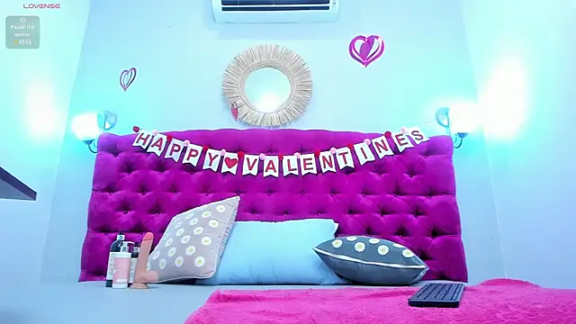 cloy20  online show from 02/19/25, 04:22