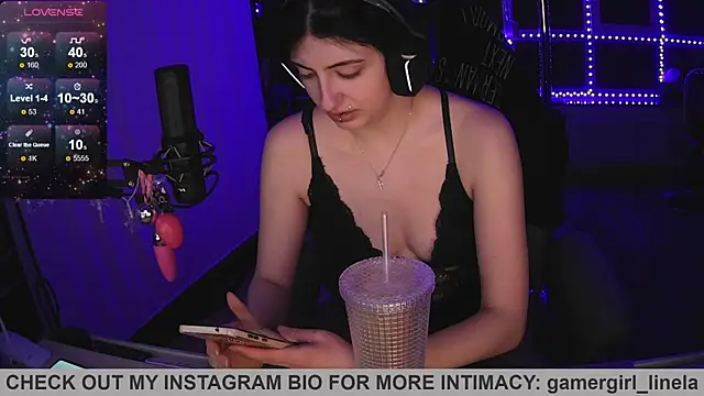 Gamergirl-Linela online show from 04/10/26, 12:38