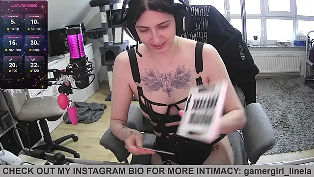 Snapshot of Gamergirl-Linela chatting on 04/29/26, 05:06 Gamergirl-Linela online show from 04/29/26, 05:06