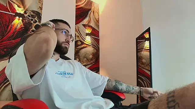 Luke davis01 online show from 10/11/25, 12:47