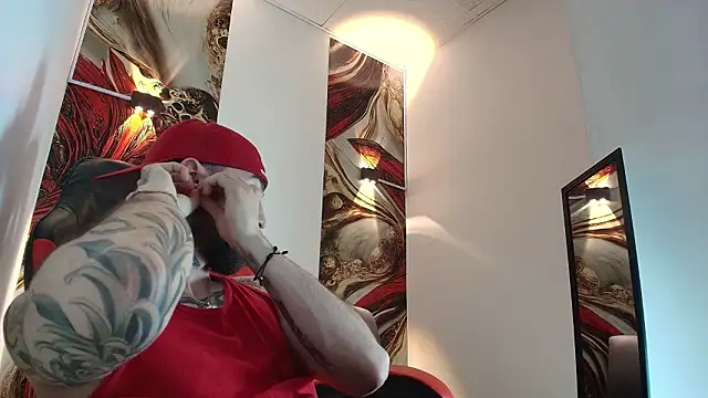 Luke davis01 online show from 02/13/26, 01:07