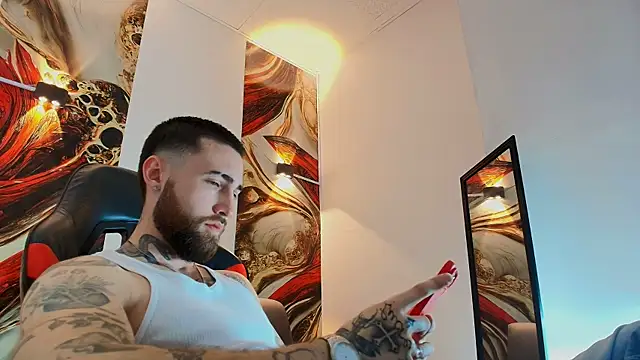 Luke davis01 online show from 07/04/26, 01:06