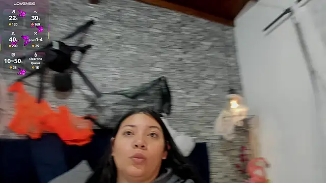 Sophia Brunett online show from 10/23/25, 11:42