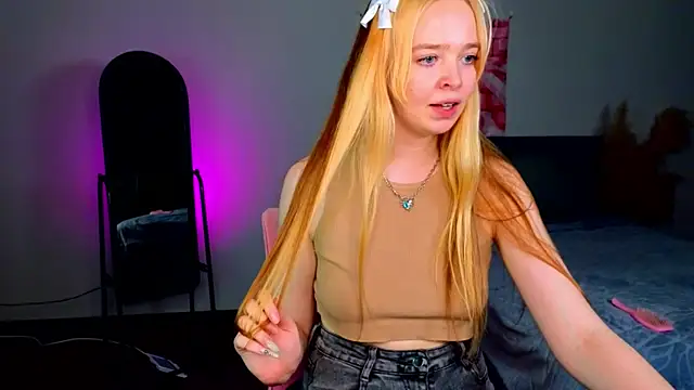 Bellla Murrr online show from 02/13/25, 02:52