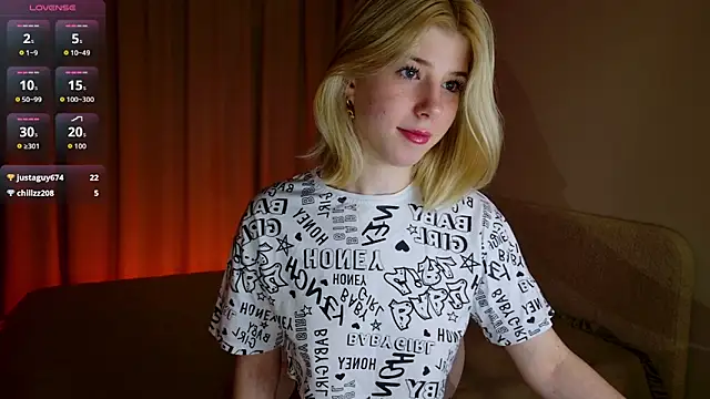 Bella amory online show from 04/18/26, 06:34