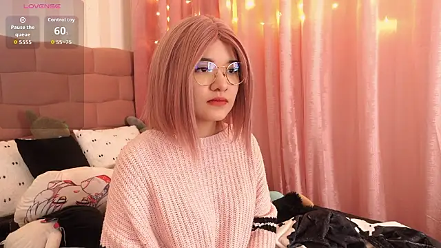 NataliaNovak online show from 02/02/26, 09:24