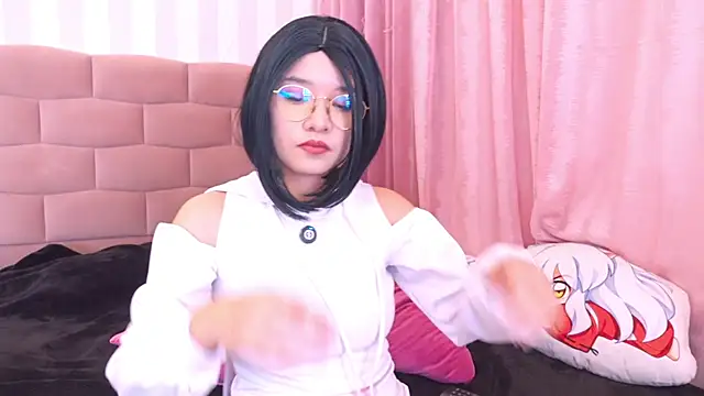 Snapshot of NataliaNovak chatting on 06/05/26, 12:44 NataliaNovak online show from 06/05/26, 12:44