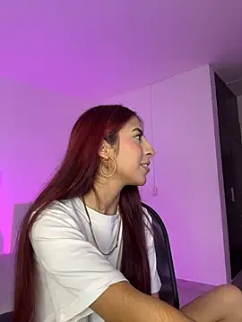 Mirandaa Rogers online show from 04/17/26, 07:39