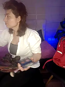  michonne  online show from 09/09/25, 09:03