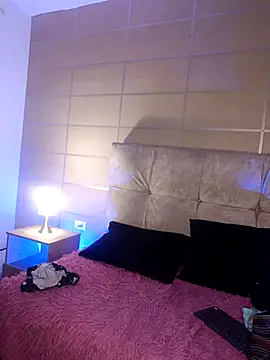  michonne  online show from 09/13/25, 09:14