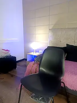  michonne  online show from 09/29/25, 09:08