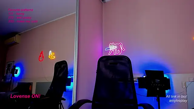 AmyLeeplay online show from 03/12/25, 06:22