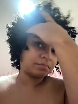 Tana latin online show from 11/21/25, 01:04