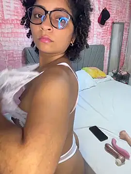 Tana latin online show from 12/23/25, 12:41