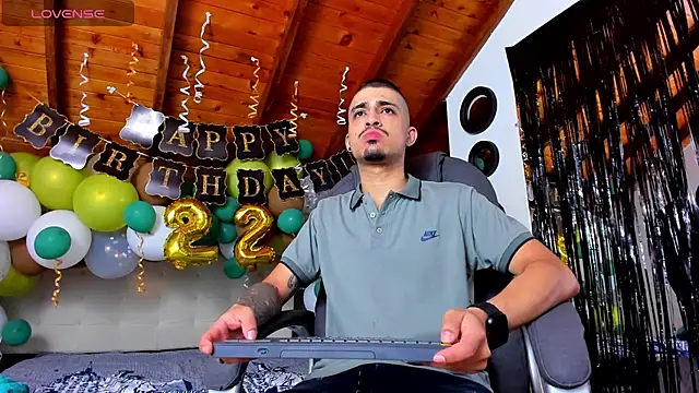 Sebastian Berne online show from 02/20/25, 08:14