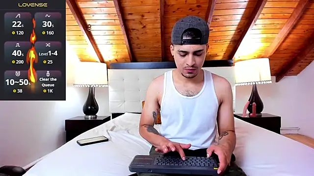 Sebastian Berne online show from 10/17/25, 07:27