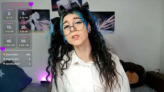 Snapshot of AfinaSweet chatting on 02/22/25, 04:29 AfinaSweet online show from 02/22/25, 04:29