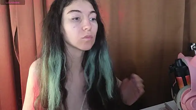 Snapshot of AfinaSweet chatting on 08/03/26, 01:15 AfinaSweet online show from 08/03/26, 01:15