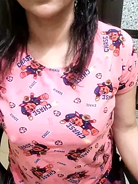 Snapshot of Your_cutiepie_ chatting on 03/10/25, 05:39 Your cutiepie online show from 03/10/25, 05:39