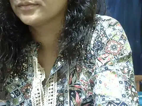 Snapshot of Your_cutiepie_ chatting on 10/16/25, 05:25 Your cutiepie online show from 10/16/25, 05:25